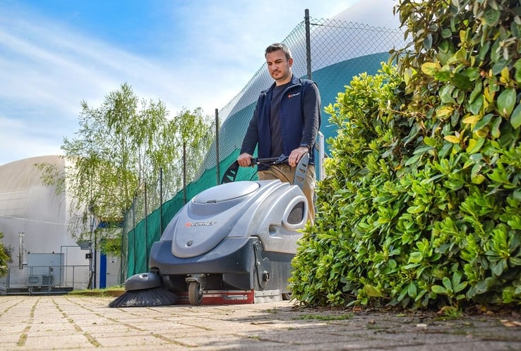 Utilizzo SWL-R 700 comet tennis104